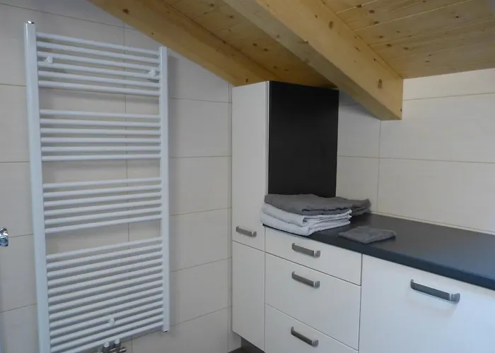 Berghuette Schoepf * Umhausen