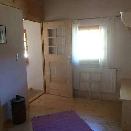 Berghuette Schoepf بيت خشبي امهاوسن